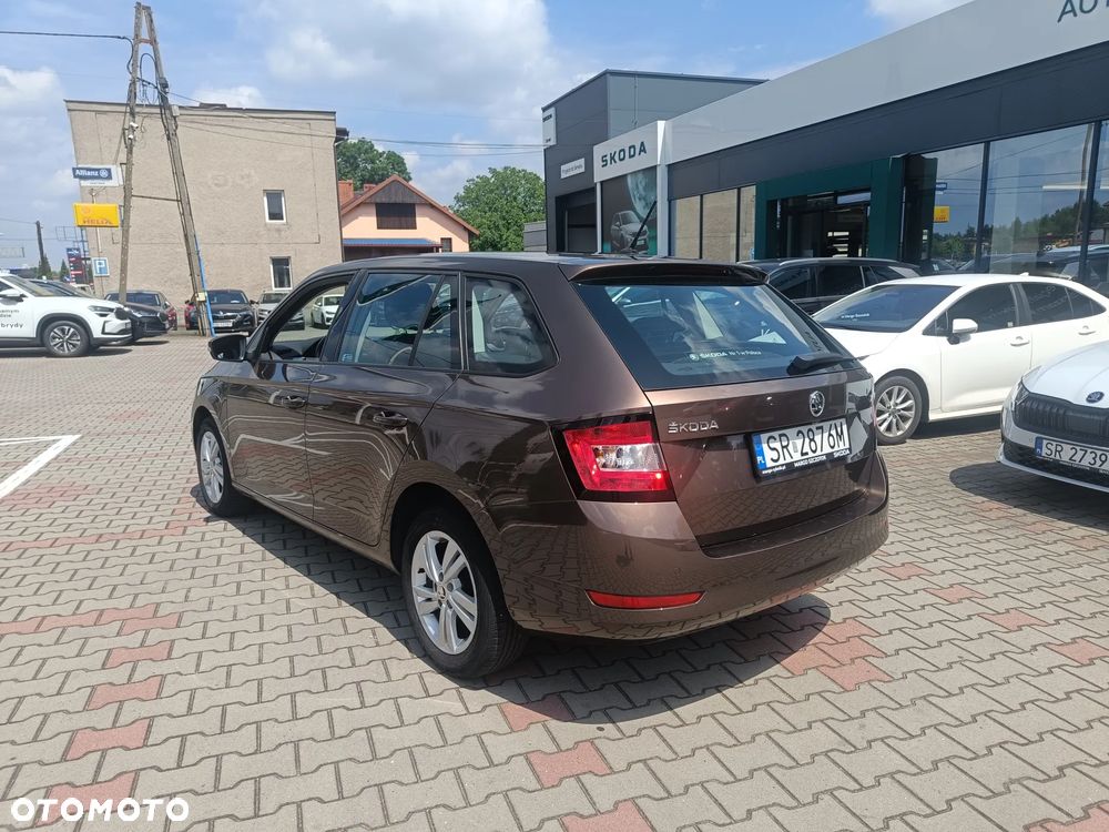 Skoda Fabia - 8