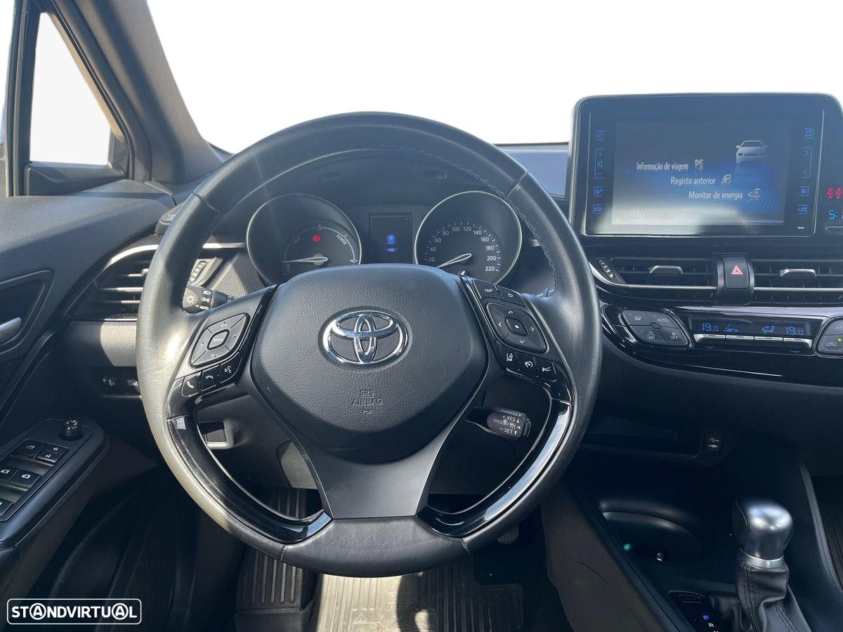 Toyota C-HR - 9
