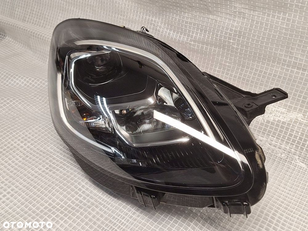lampa przod prawa reflektor prawy ford puma mk2 2019- led europa demontaz - 2