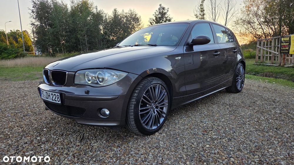 BMW Seria 1 120i - 9