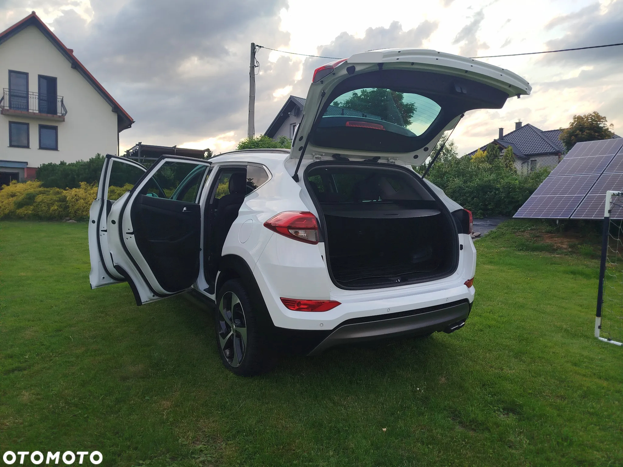 Hyundai Tucson - 12