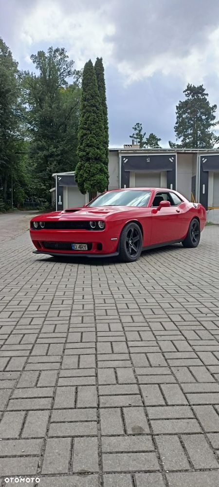 Dodge Challenger - 5