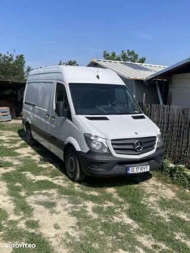 Mercedes-Benz Sprinter - 1