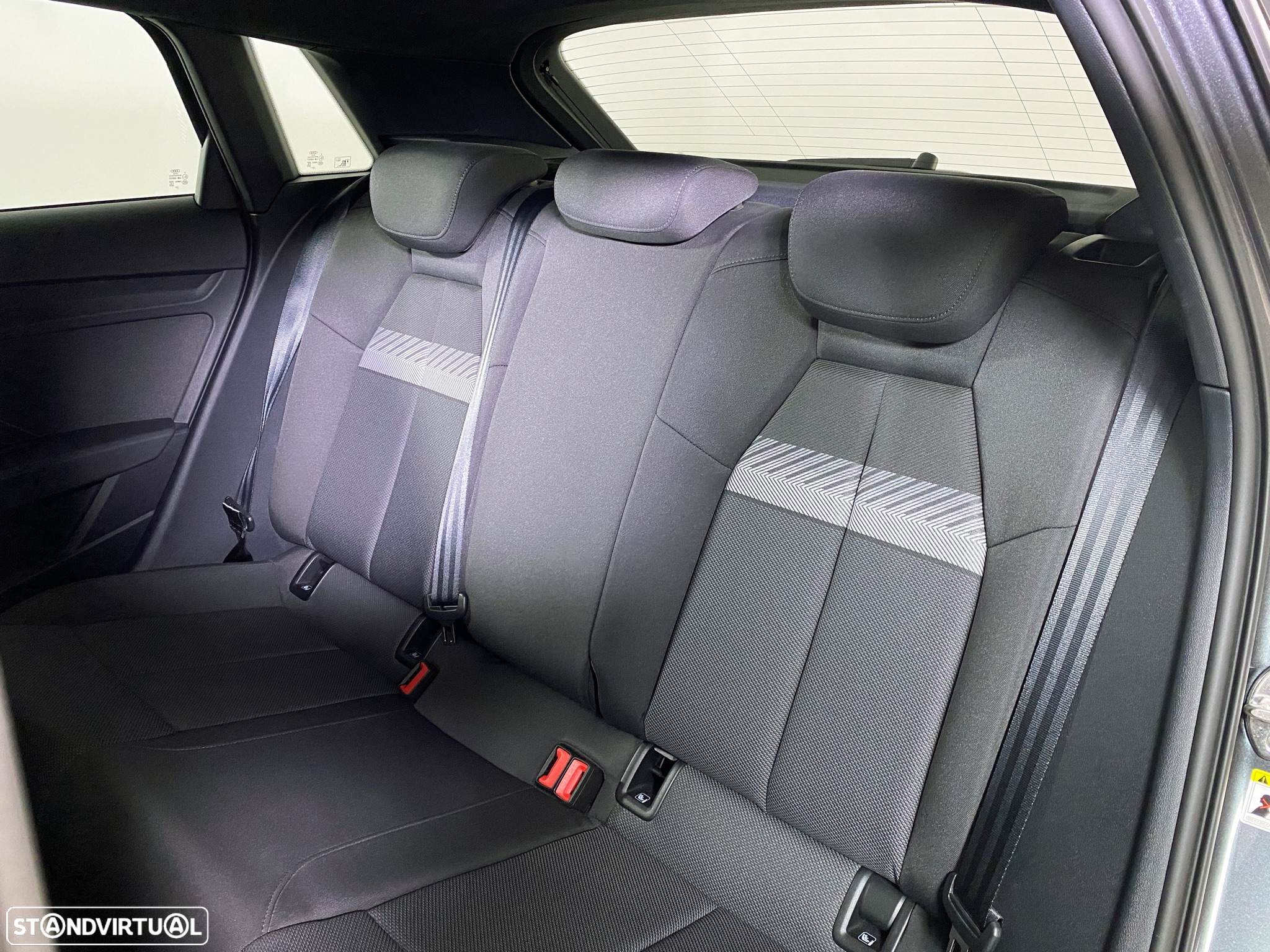 Audi A3 Sportback 45 TFSIe S line - 18