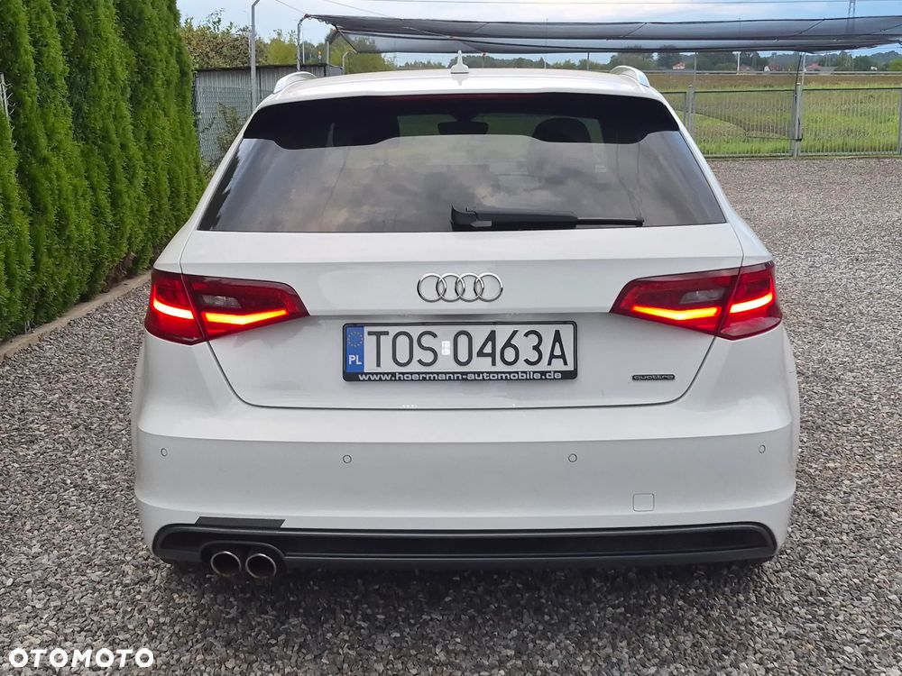 Audi A3 Sportback 2.0 TDI (clean diesel) quattro S tronic S line Sportpaket - 3