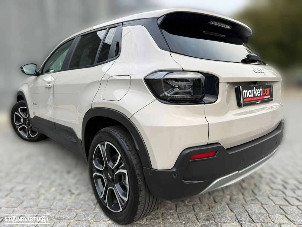 Jeep Avenger Summit - 13