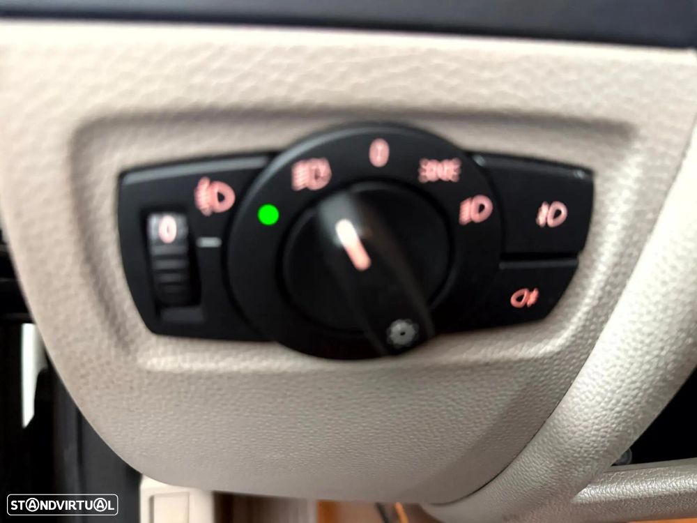 BMW 120 d DPF Edition Sport - 23