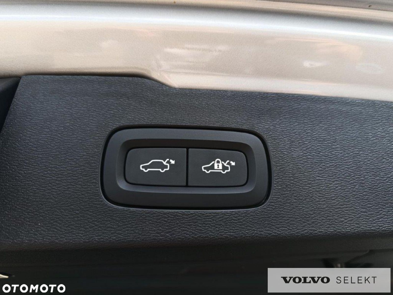 Volvo V60 Cross Country - 31