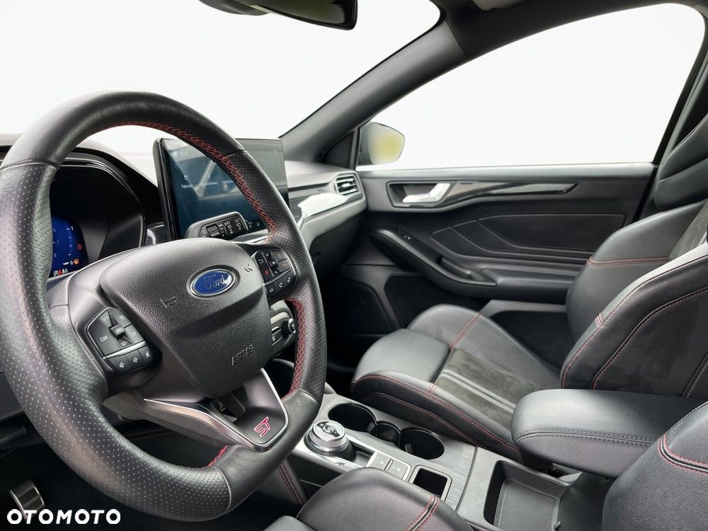 Ford Focus - 10