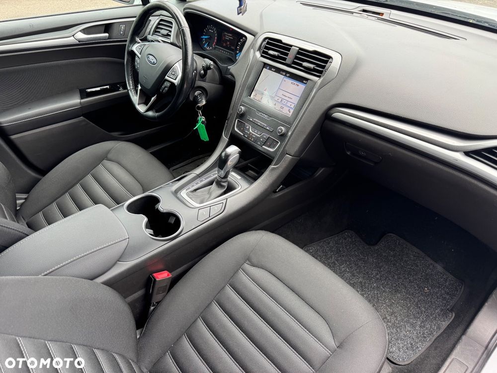 Ford Mondeo - 11