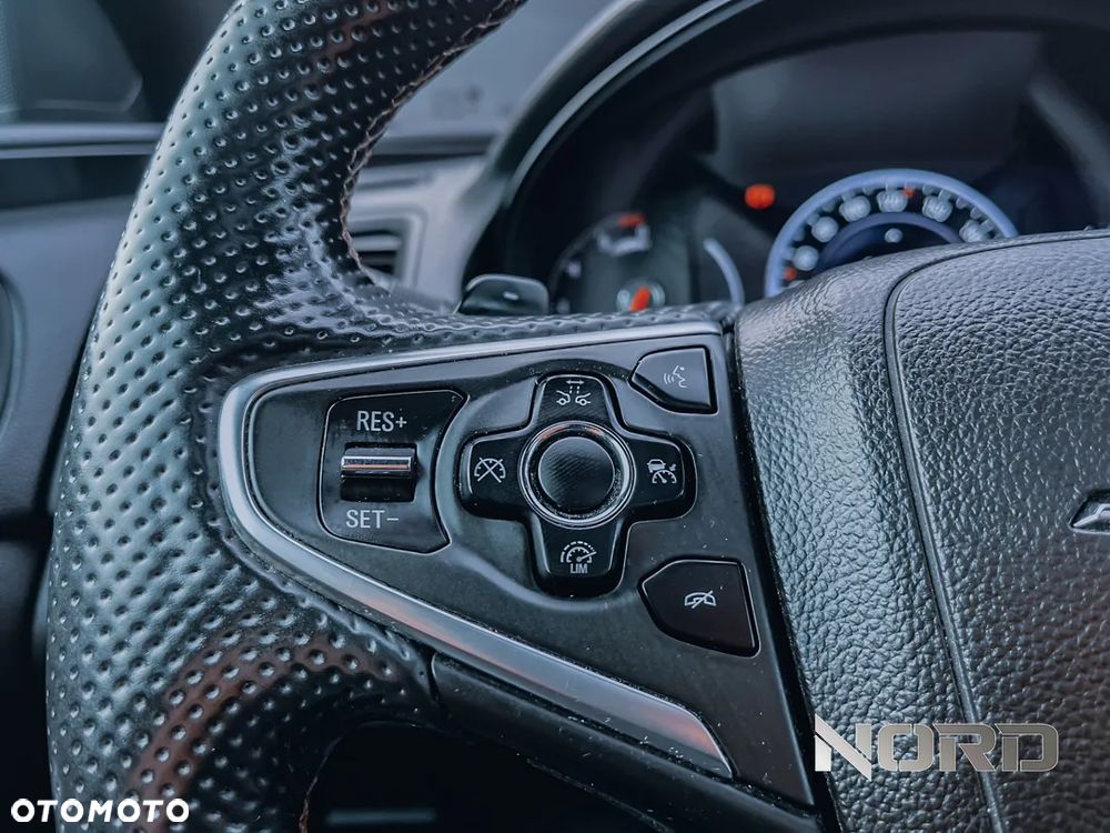 Opel Insignia 2.0 CDTI 4x4 Automatik Business Edition - 24