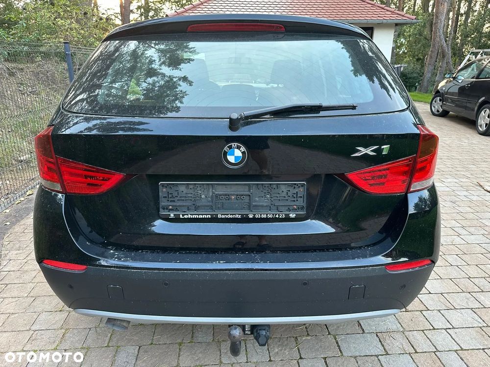 BMW X1 sDrive20d - 10