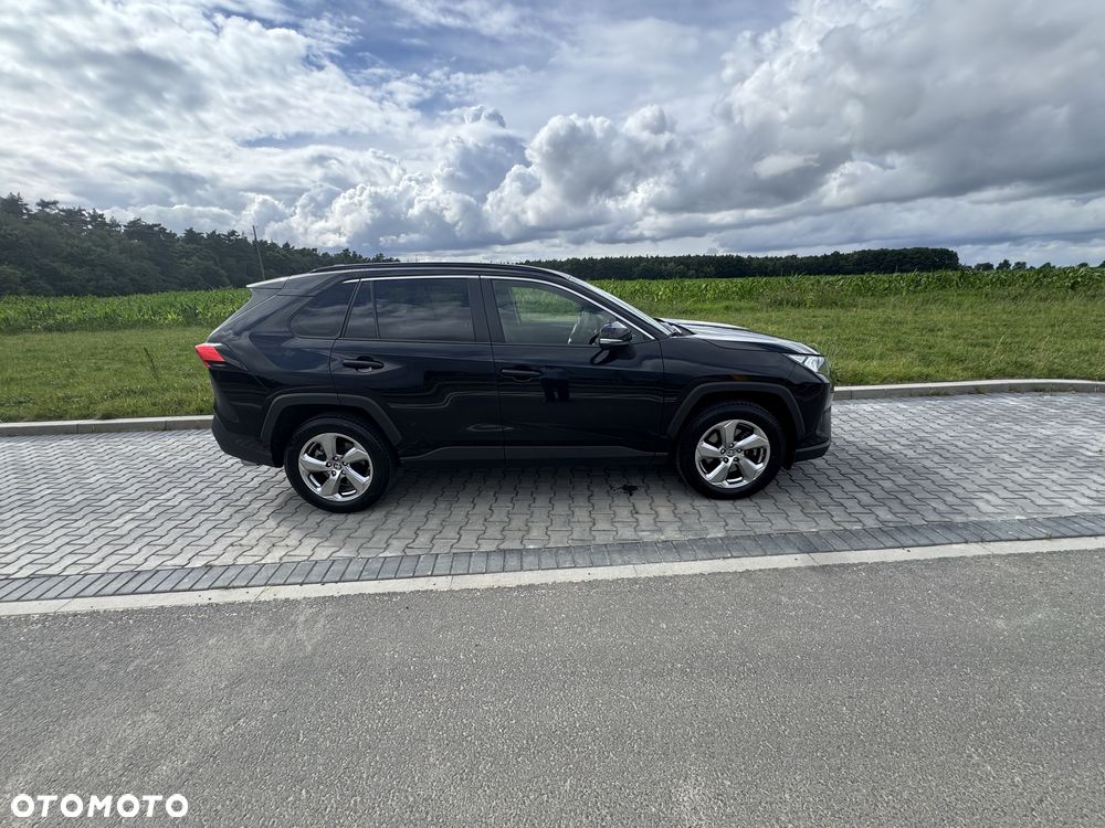 Toyota RAV4 - 2