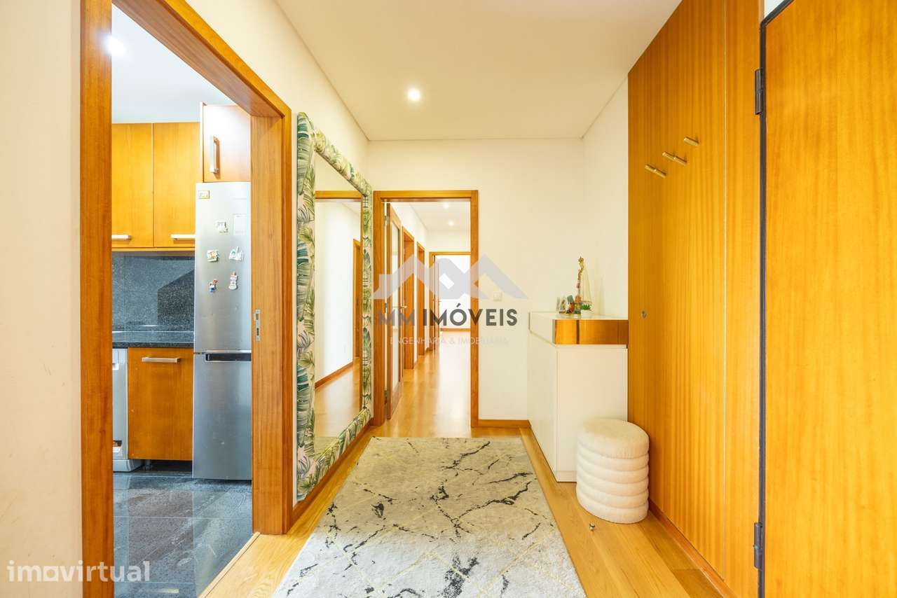 Apartamento T3 | Fânzeres | Condomínio Fechado | Varanda | Jardim | Bo - Grande imagem: 5/48