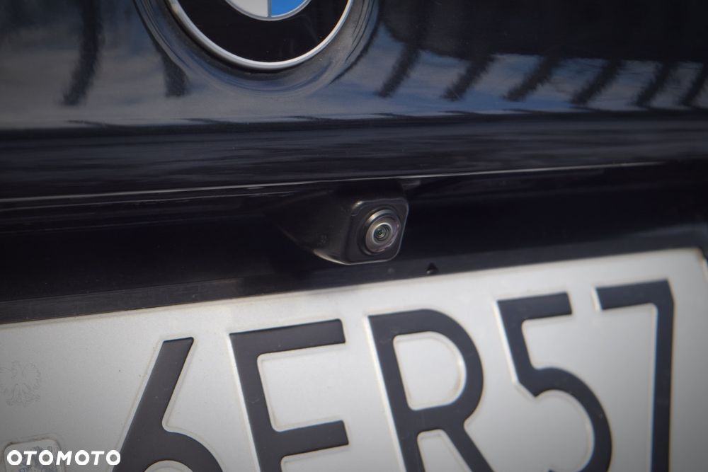BMW Seria 5 530i xDrive Luxury Line sport - 32
