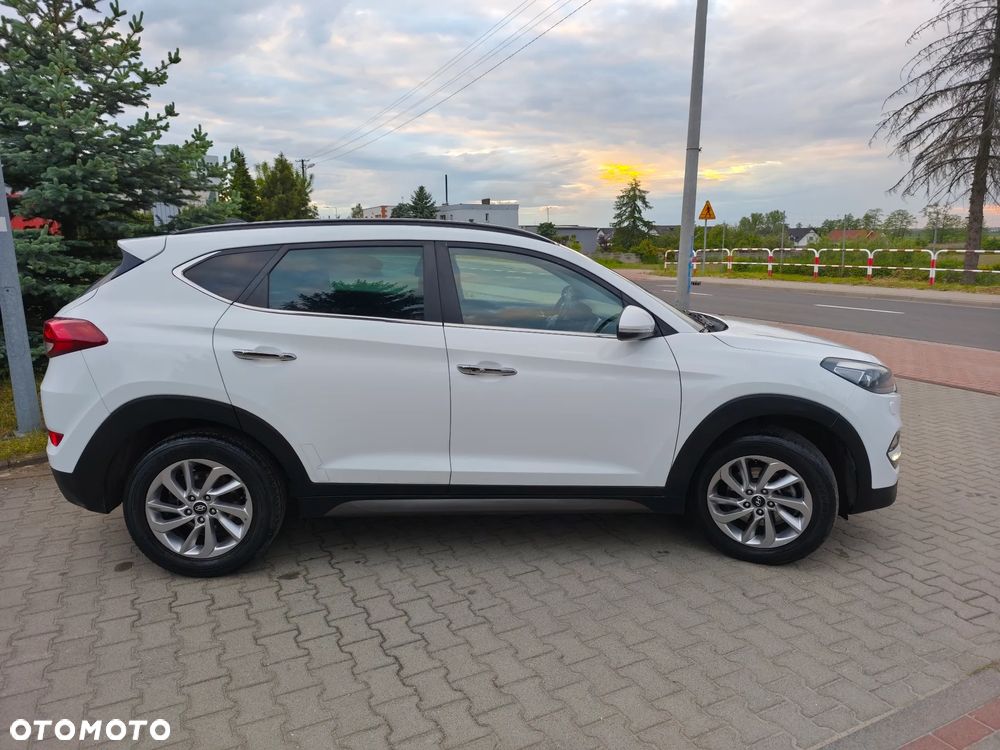 Hyundai Tucson blue 1.7 CRDi 2WD Passion Plus - 9