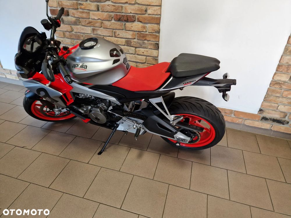 Aprilia Tuono - 6