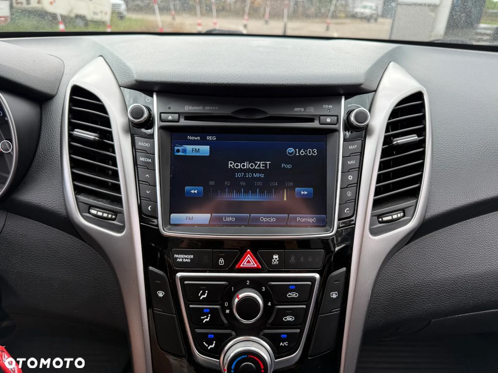 Hyundai i30 1.4 Comfort - 16