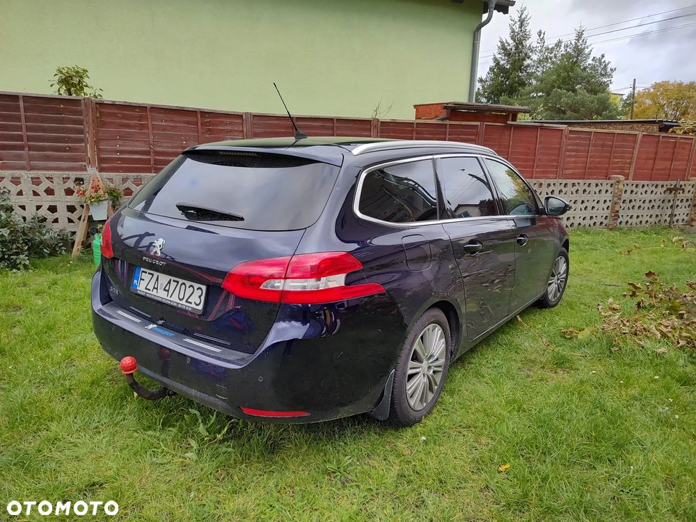 Peugeot 308 1.2 PureTech GPF Allure Pack S&S EAT8 - 3