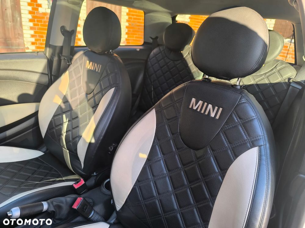 MINI ONE - 6