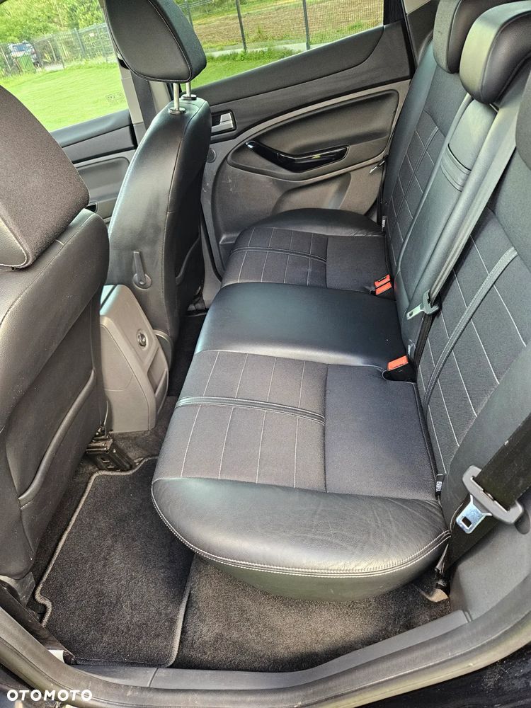 Ford Kuga 2.0 TDCi 4WD Trend - 10