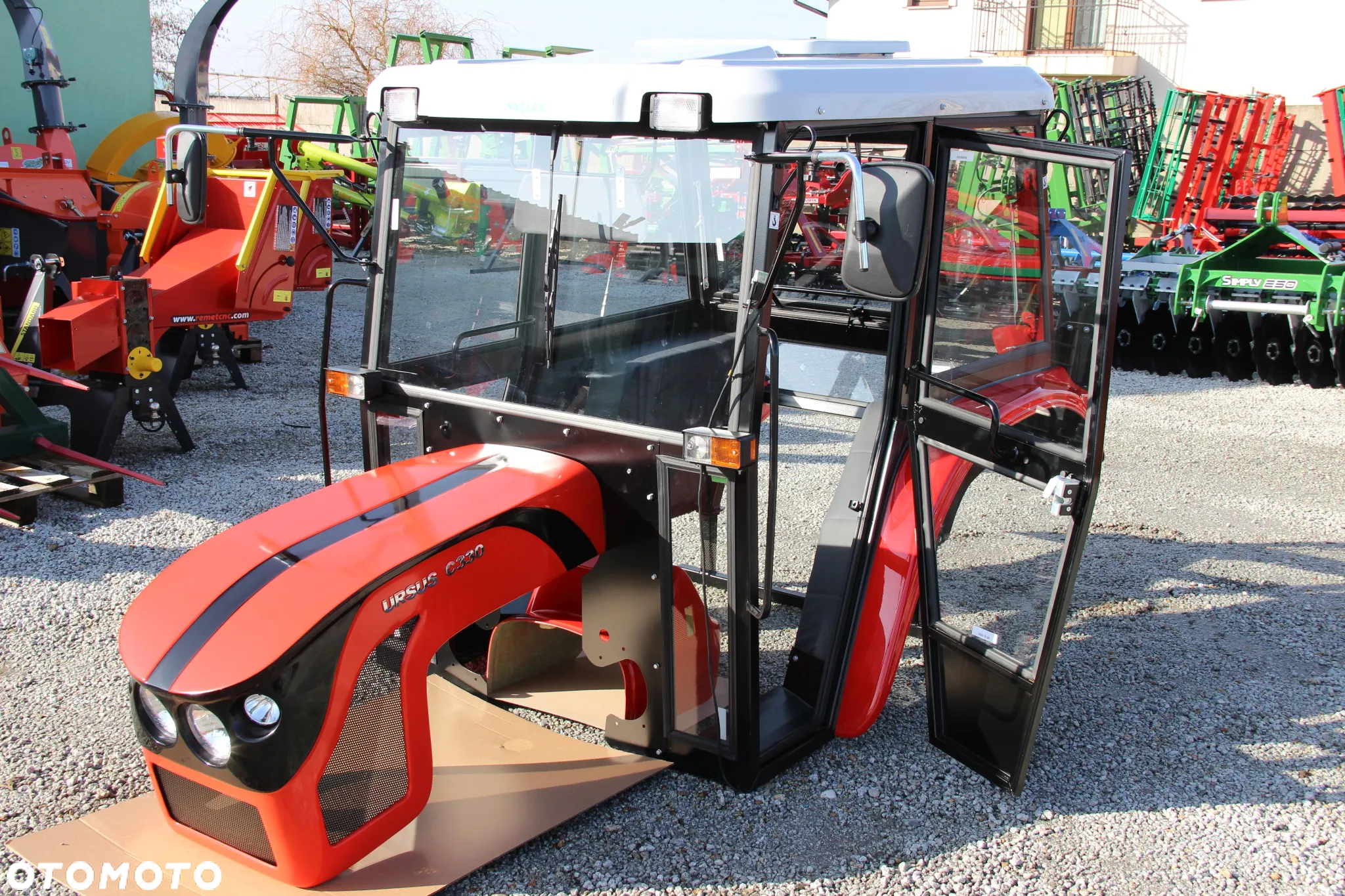 Kabina C330 maska C- 330 Naglak zestaw wiśniowy kabiny maska - 3