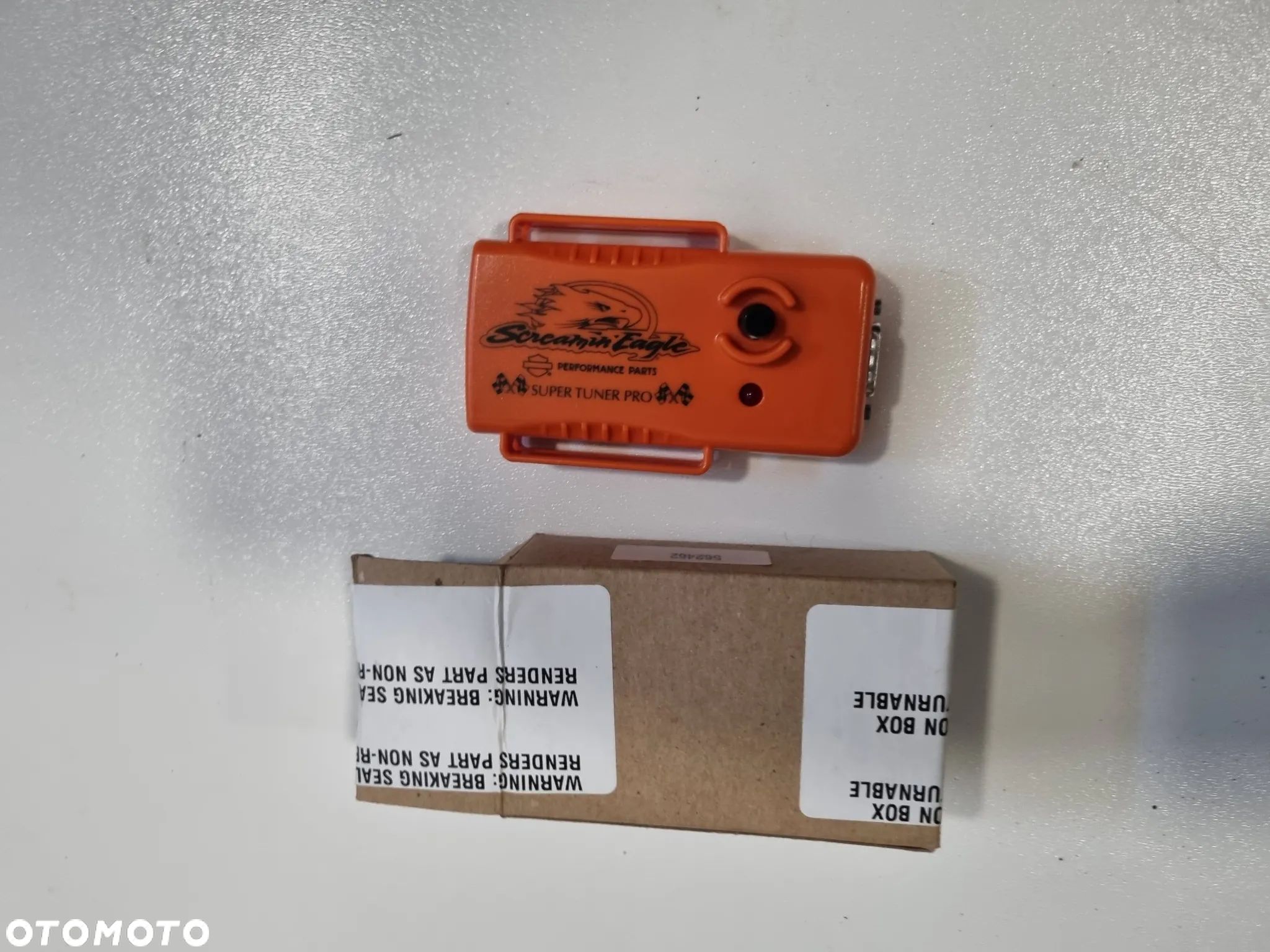 Screamin Eagle super tuner Harley Davidson EFI Dyna Softail Touring 32109-08C Power Comander - 1
