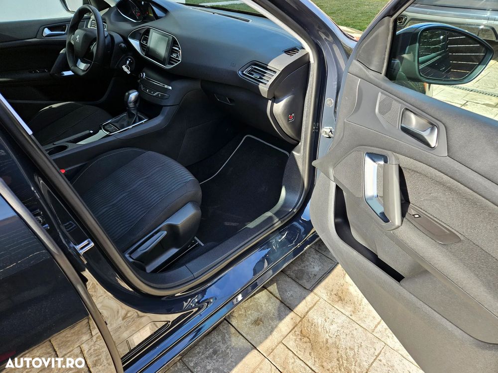 Peugeot 308 BlueHDi FAP 120 EAT6 Stop & Start Active - 12