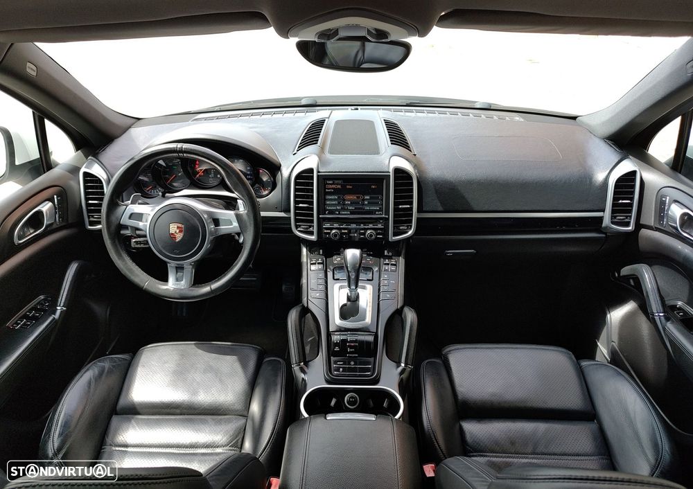 Porsche Cayenne Tiptronic S - 13