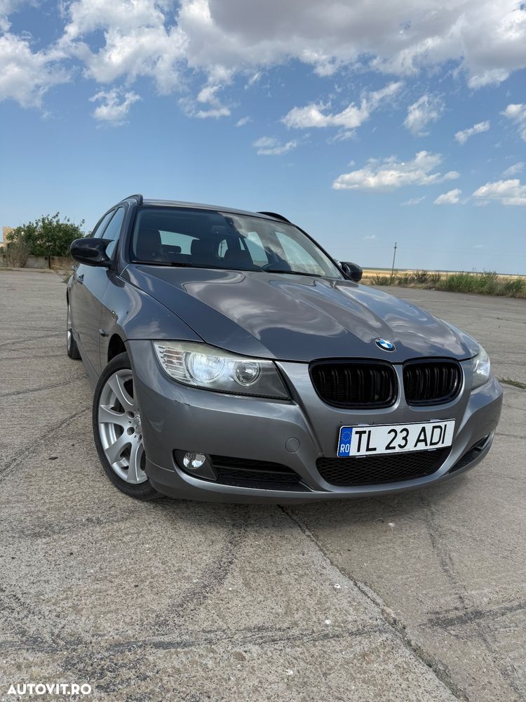 BMW Seria 3 318d Touring - 2