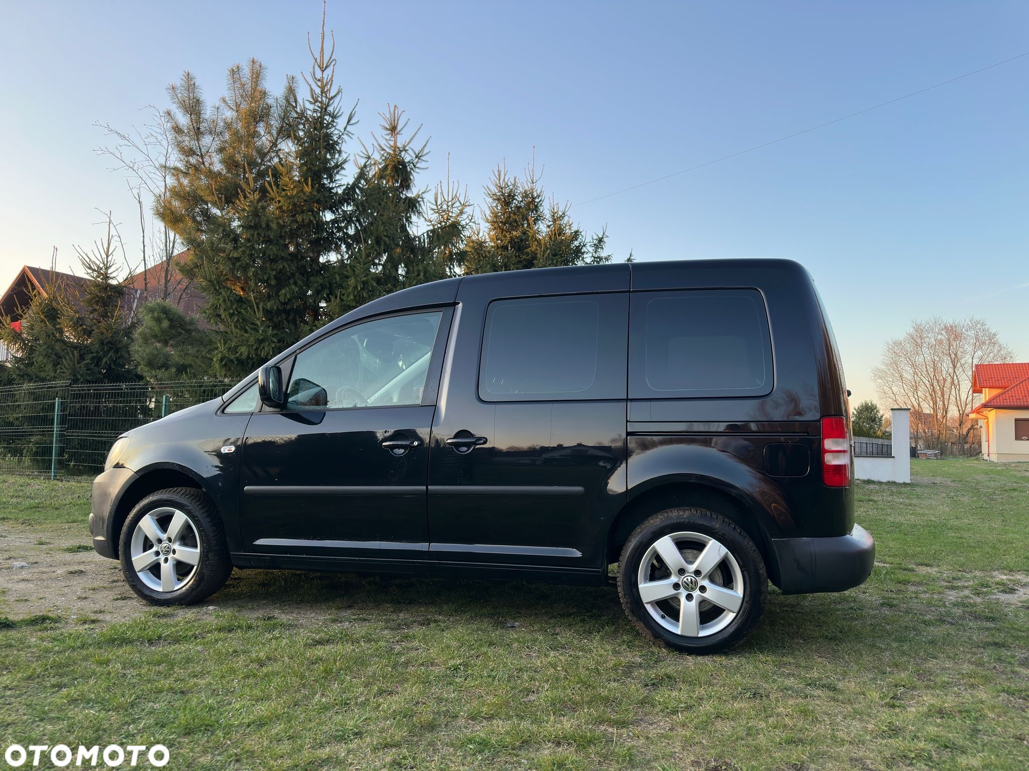 Volkswagen Caddy 1.6 TDI Comfortline DSG - 3