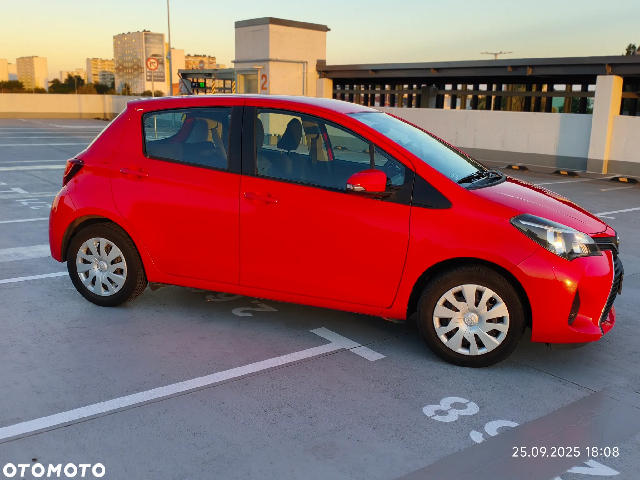 Toyota Yaris 1.0 Active - 11