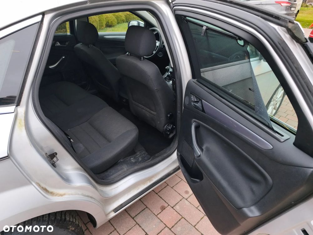 Ford Mondeo 2.0 TDCi Titanium - 15