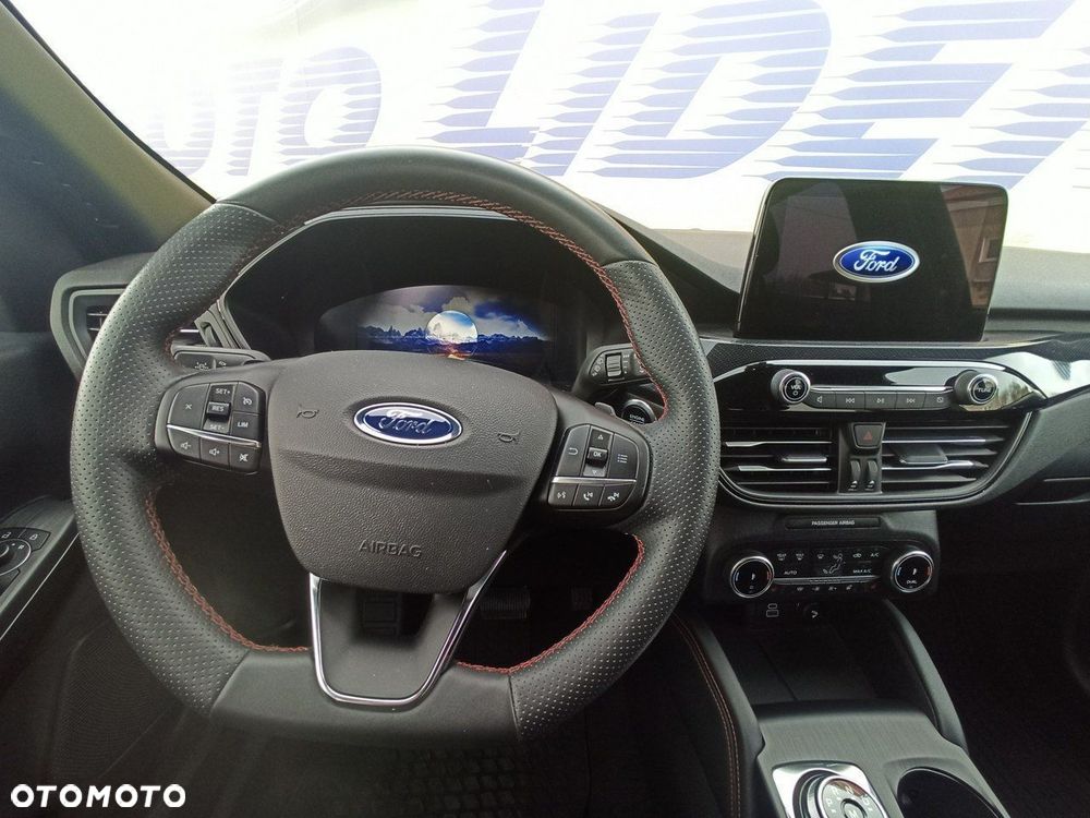 Ford Kuga - 14
