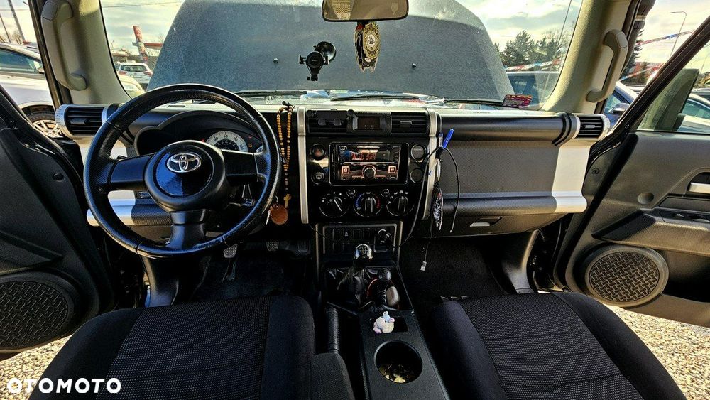 Toyota FJ - 36