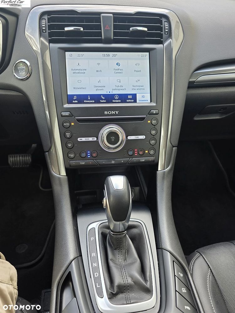 Ford Mondeo SW 2.0 Hybrid Executive Plus - 17