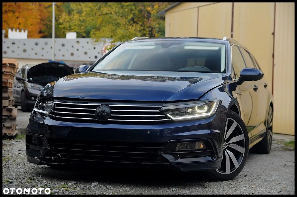 Volkswagen Passat - 9
