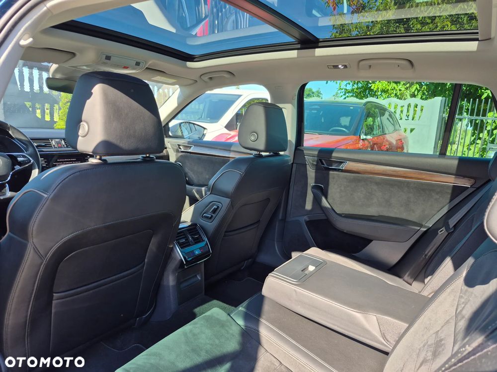 Skoda Superb 2.0 TSI 4x4 Scout DSG - 24