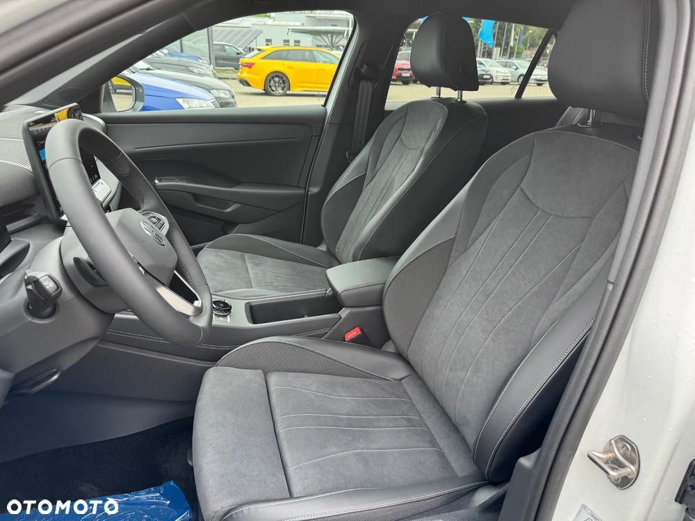 Volkswagen T-Roc 1.5 TSI Style DSG - 13