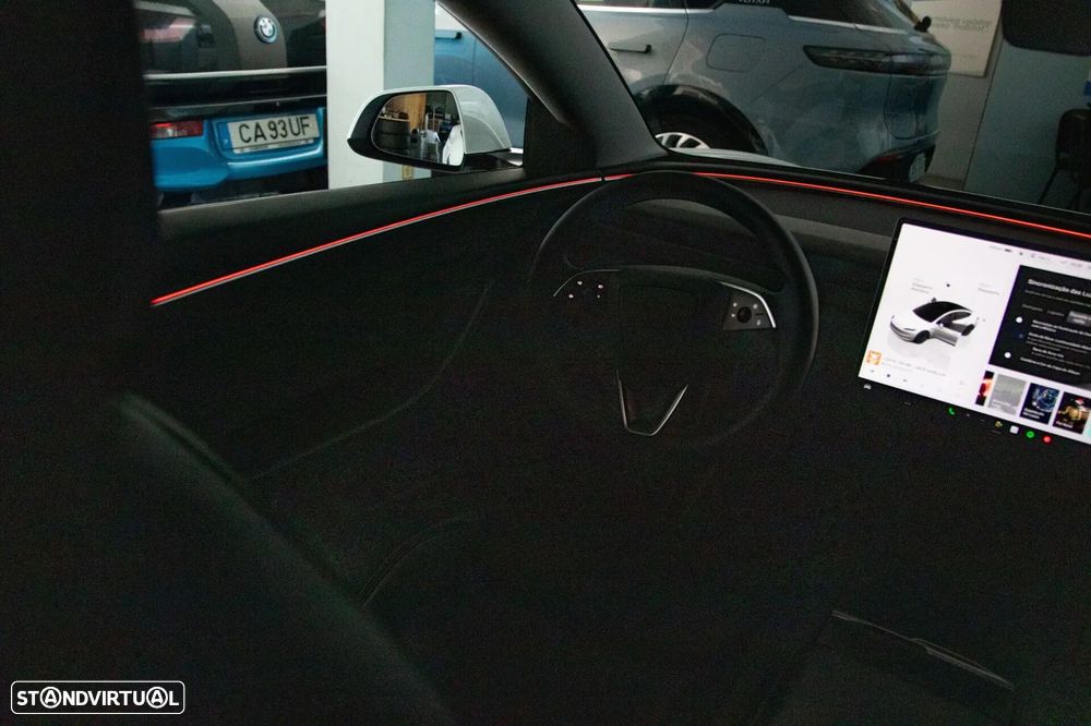 Tesla Model 3 Tração Traseira Premium - 12