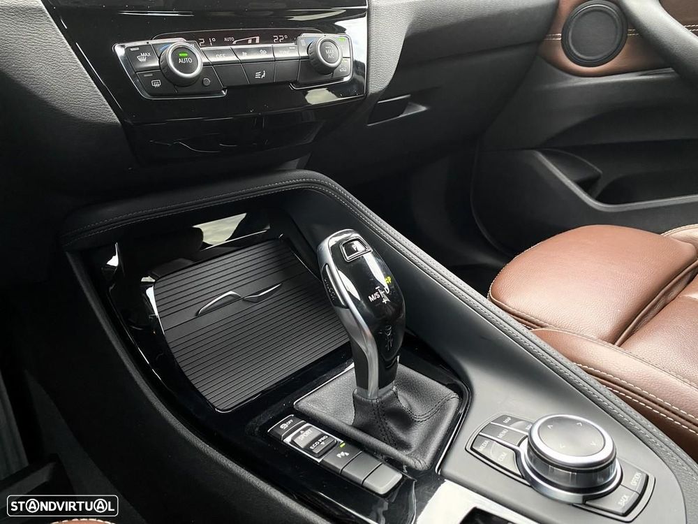BMW X1 16 d sDrive Auto xLine - 16