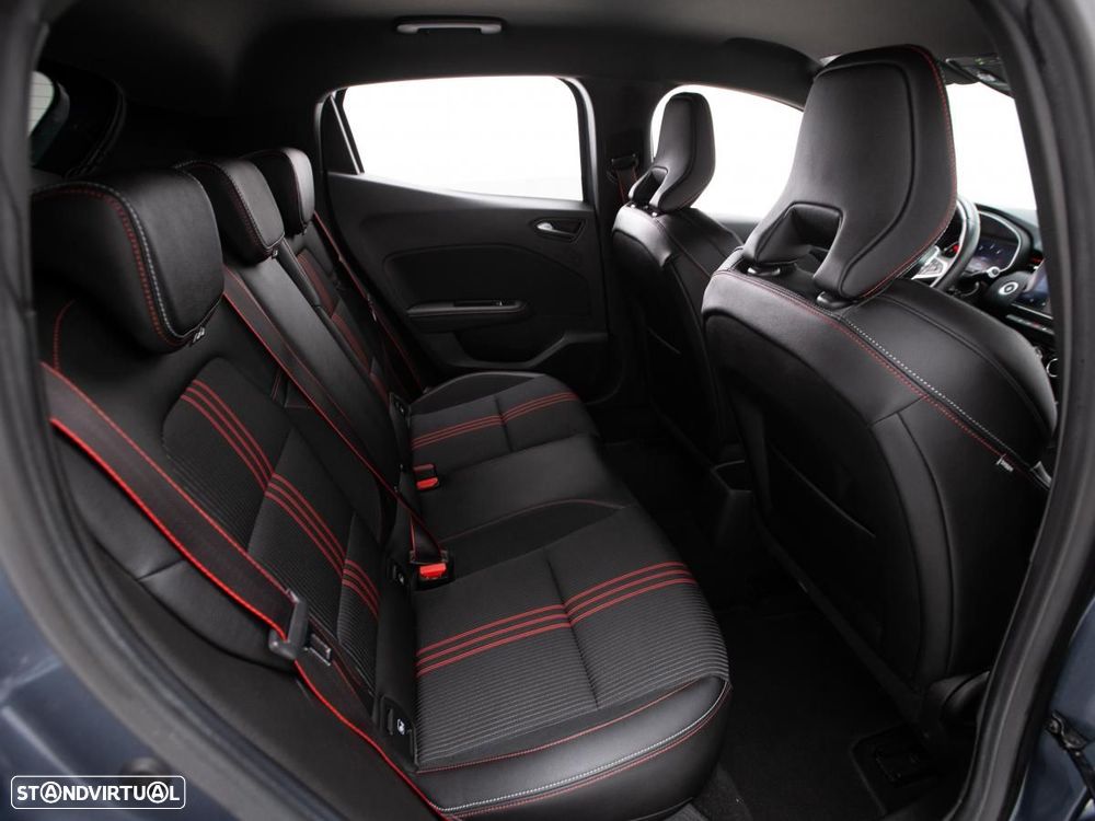 Renault Clio 1.5 Blue dCi RS Line - 10