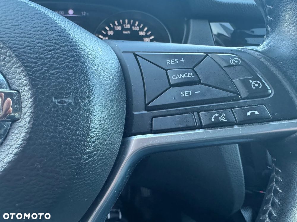 Nissan Qashqai 1.6 DCi 4x4 N-Connecta EU6 - 13