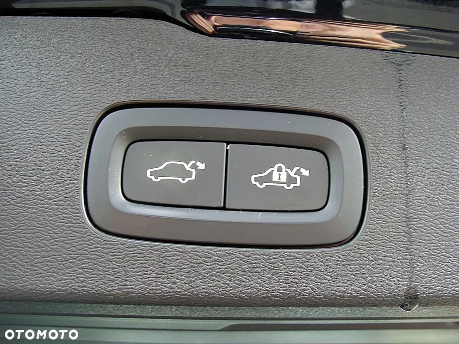 Volvo V60 T6 AWD Recharge Geartronic Inscription Expression - 29