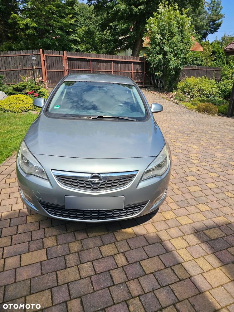 Opel Astra 1.6 Enjoy - 2