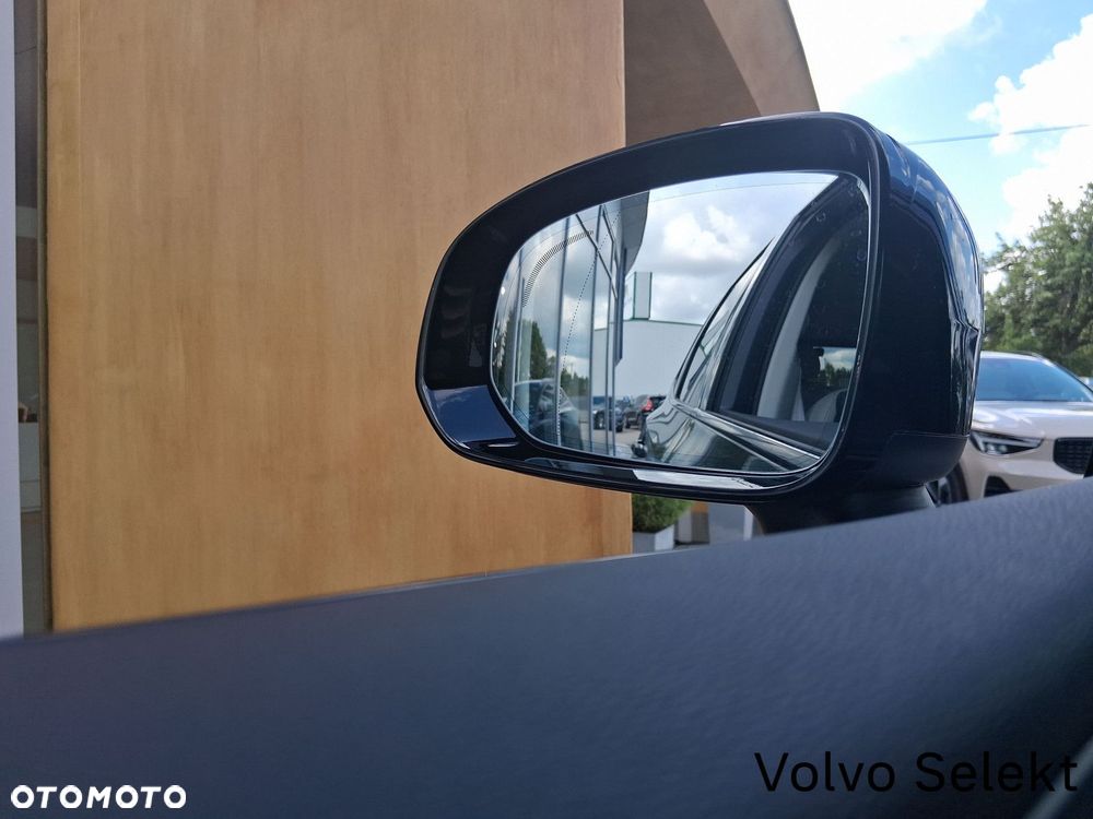 Volvo XC 60 - 22