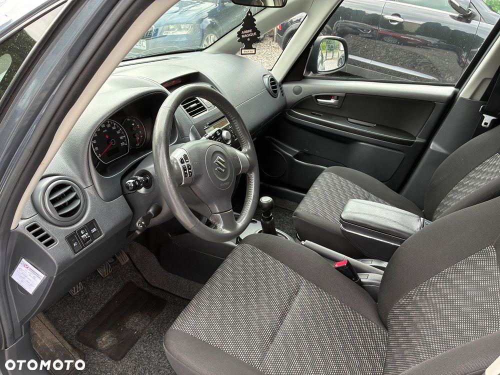 Suzuki SX4 1.6 VVT 4x2 Comfort - 9