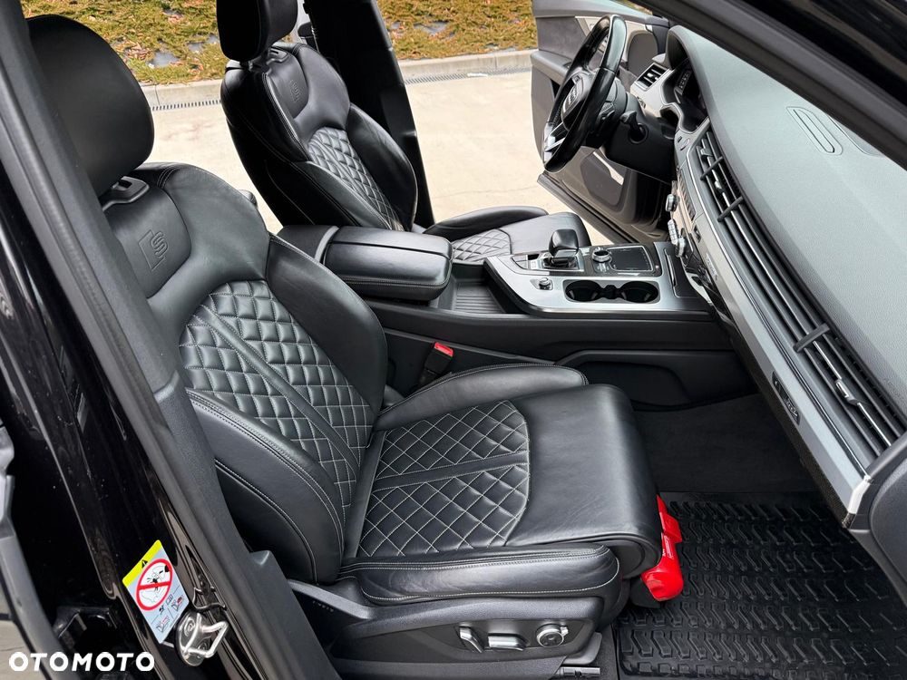 Audi SQ7 - 26