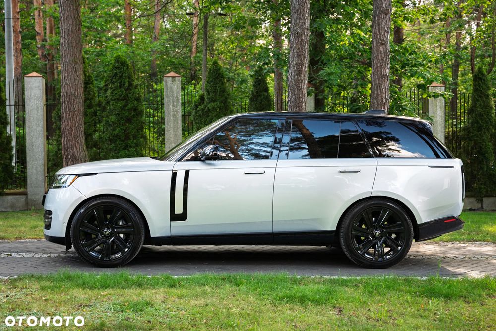 Land Rover Range Rover P400 SE - 2