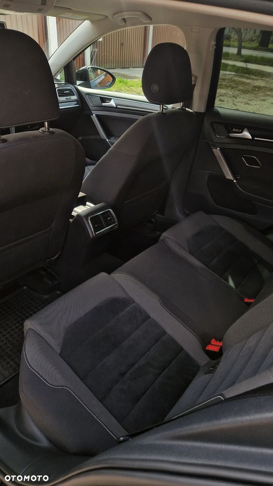 Volkswagen Golf 1.4 TSI BMT Comfortline - 11